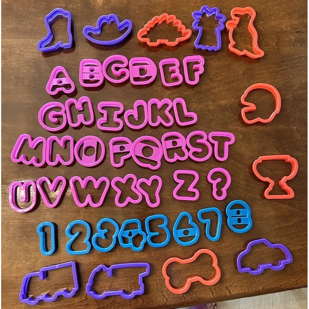 Lot Of Wilton Cookie Cutters A-Z‎ Numbers And Shapes